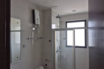 Royal Strand @ Country Garden Danga Bay