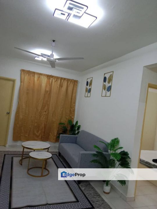 For Sale / Villa Krystal Apartment / Selesa Jaya, Johor, Skudai