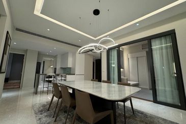 The Astaka @ 1 Bukit Senyum