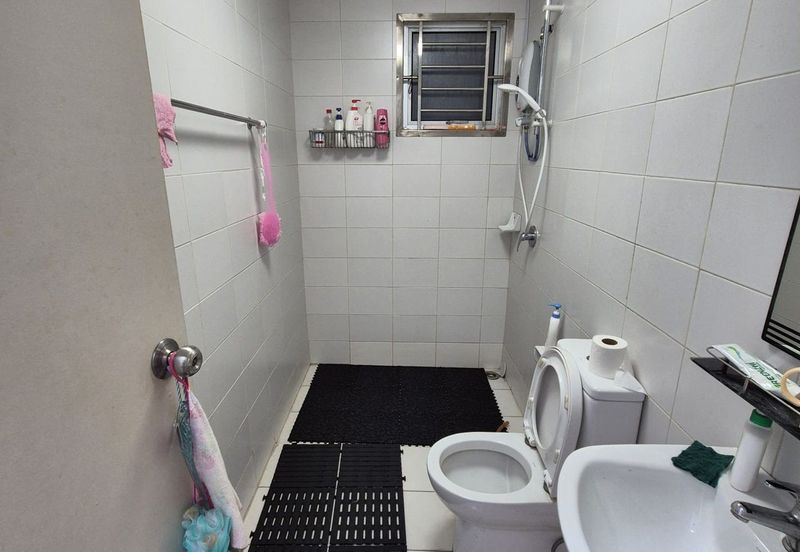 Dedaun Hijau (Greenfield Regency)