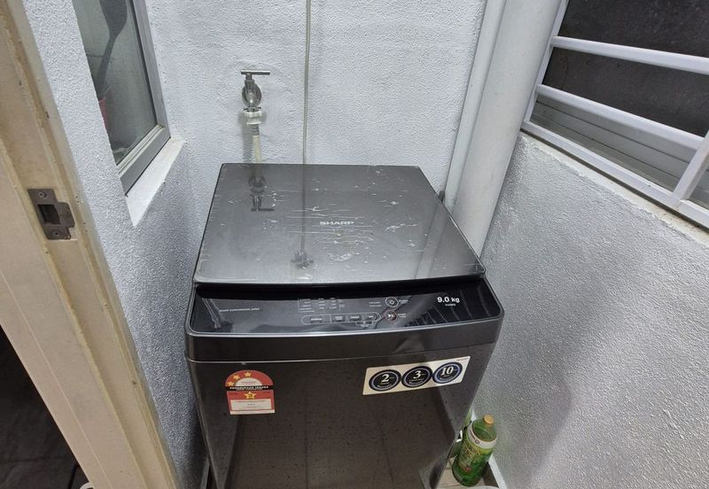 Dedaun Hijau (Greenfield Regency)