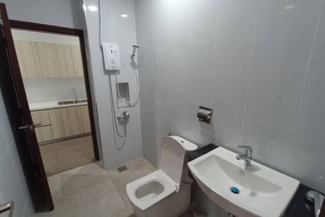 Paragon Suites @ CIQ