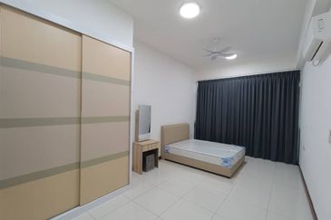 Paragon Suites @ CIQ