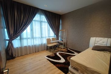 D'Summit Residences @ Kempas Utama