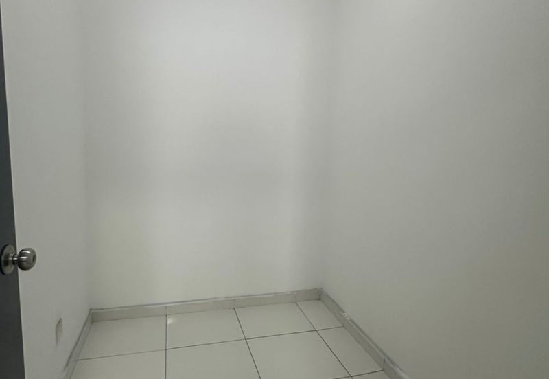 Sky Gardens Residences