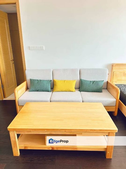 5 min walk to C.I.Q / Mall beneath / Cinema/ Facilities/ 1 Car Park, Johor, Johor Bahru