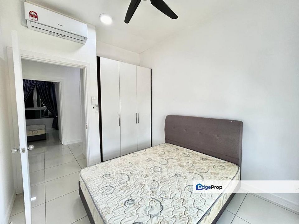 Ground floor rare unit for sale, 4bedrooms roi 6%, Johor, Johor Bahru
