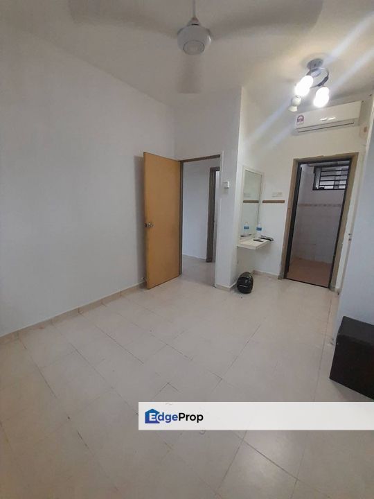 Nusa Perdana Apartment @ Gelang Patah , nearby tuas link, Johor, Gelang Patah