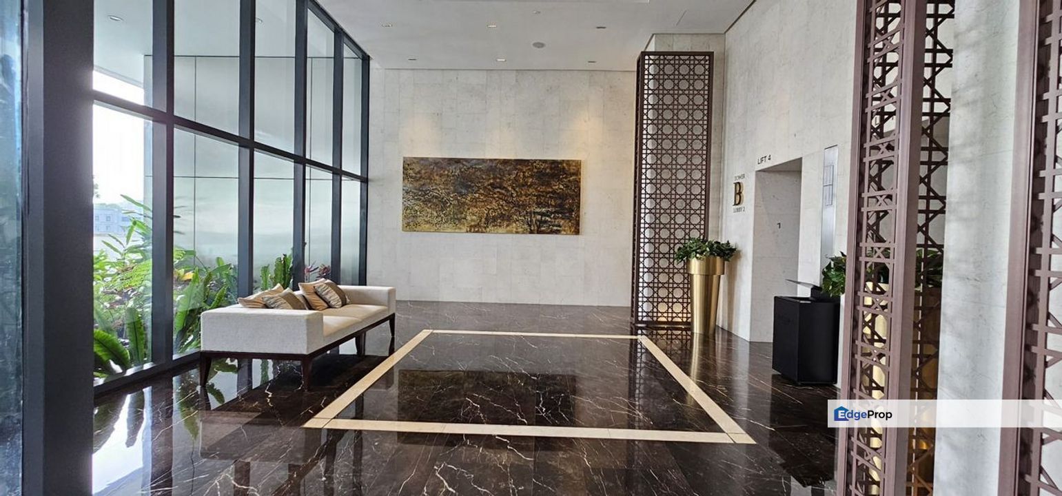 For Sale – Luxury Fully Renovated Condominium @ The Astaka, Bukit Senyum, 4 mins to JB CIQ, JB Town, Johor, Johor Bahru