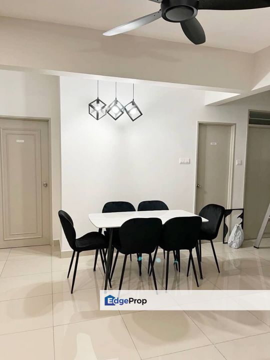 Kulai D'Putra Suites / 3Bed 3Bath / Corner Lot / Fully Furnished , Johor, Kulai