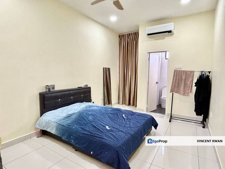 Skudai / Taman Mutiara Rini / Rini Height / Double Storey Terrace House ...