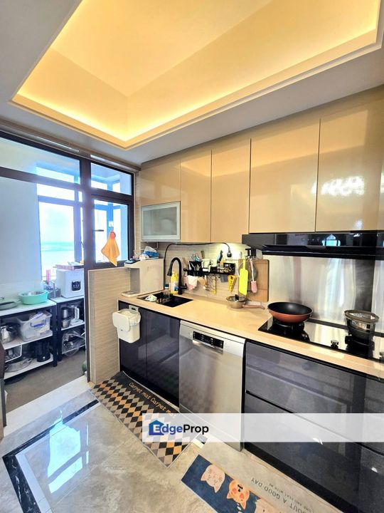 Johor Bahru / RNF Princess Cove / Jalan Tanjung Puteri / 3Room 2Bath / Built up 1139sqft, Johor, Johor Bahru