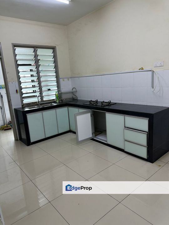 Ulu Tiram / Jalan Tiram / Bandar Tiram / 2Storey Terrace House, Johor, Ulu Tiram