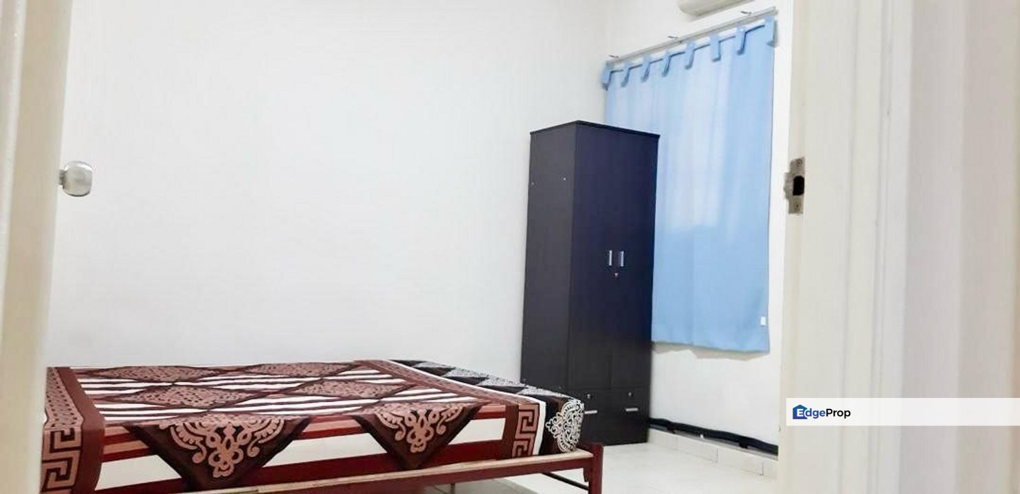 Johor Bahru / Plentong / Parc Regency Apartment , Johor, Plentong