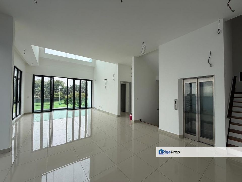 Vila Elemen Facing Golf View Last Unit Bunglow , Very Limited Unit , Call For Viewing Now, Selangor, Shah Alam