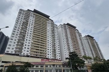Corner Unit | Freehold Non-Bumi | Putra Majestik Jalan Ipoh RM400K