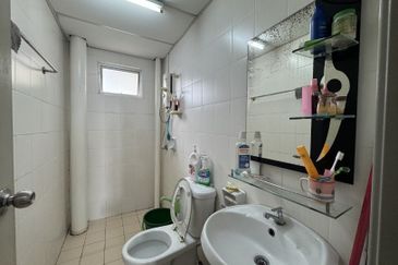 Corner Unit | Freehold Non-Bumi | Putra Majestik Jalan Ipoh RM400K
