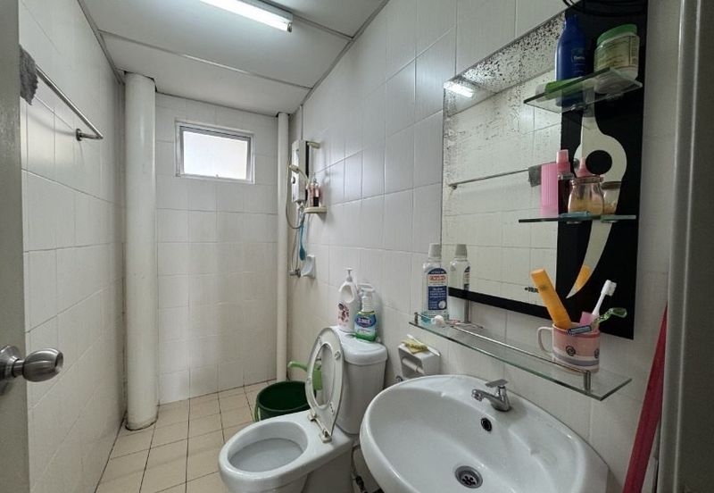 Corner Unit | Freehold Non-Bumi | Putra Majestik Jalan Ipoh RM400K