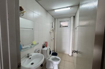Corner Unit | Freehold Non-Bumi | Putra Majestik Jalan Ipoh RM400K