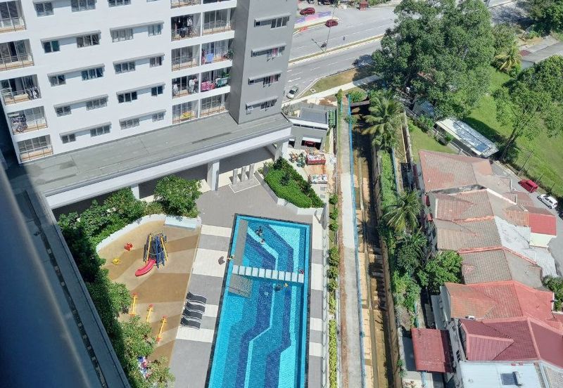 FOR RENT | Walking to LRT • 3R2B • End Unit • RM1,800