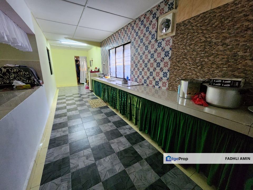 🔥 RENOVATED + APPROVED EXTENSION | Semi-D Ulu Yam Bharu | 3R+Store | RM415K, Selangor, Batang Kali