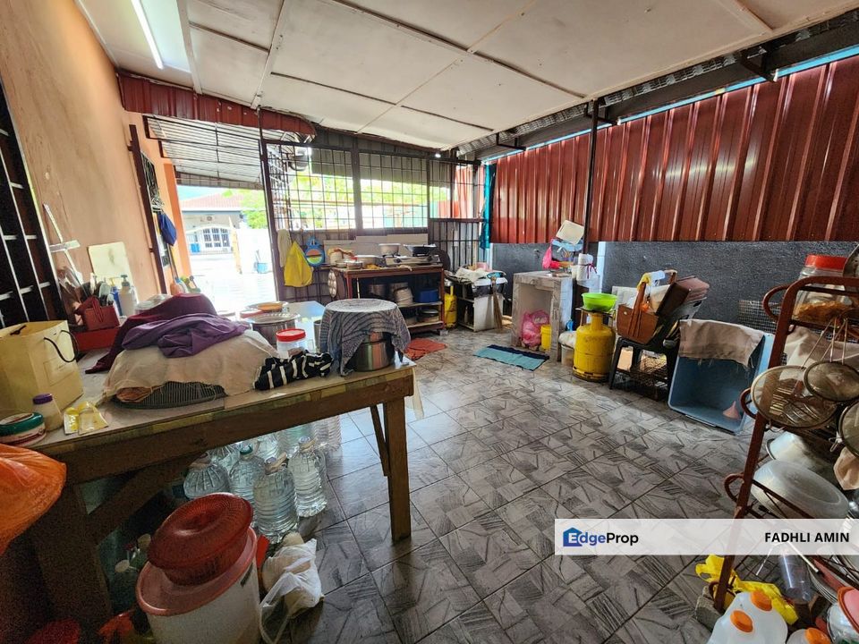 🔥 RENOVATED + APPROVED EXTENSION | Semi-D Ulu Yam Bharu | 3R+Store | RM415K, Selangor, Batang Kali