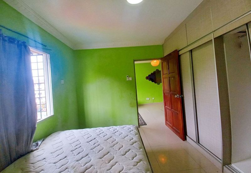 Apartment Lestari