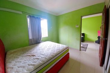 Apartment Lestari