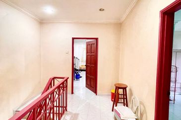 Double Storey Corner Lot – Bandar Utama Batang Kali