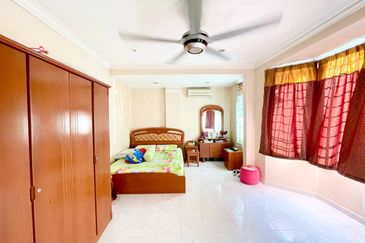 Double Storey Corner Lot – Bandar Utama Batang Kali