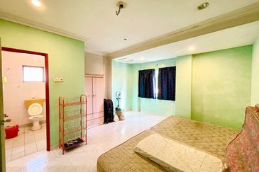 Double Storey Corner Lot – Bandar Utama Batang Kali