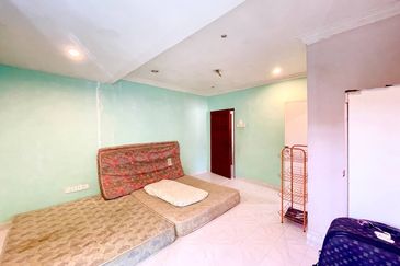 Double Storey Corner Lot – Bandar Utama Batang Kali