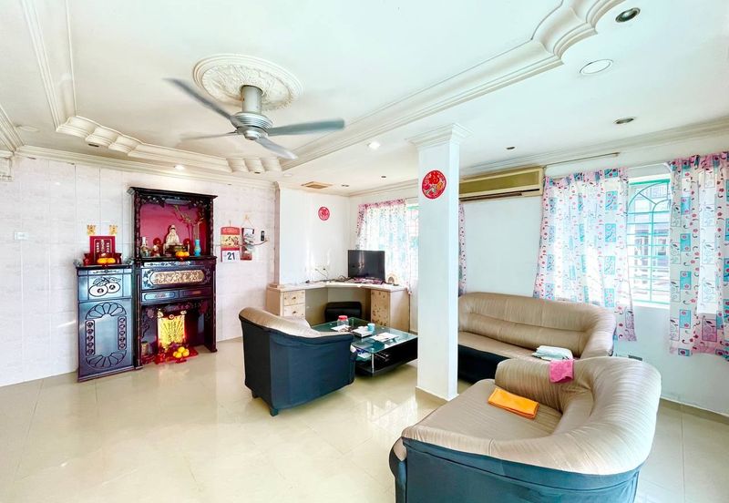 Double Storey Corner Lot – Bandar Utama Batang Kali