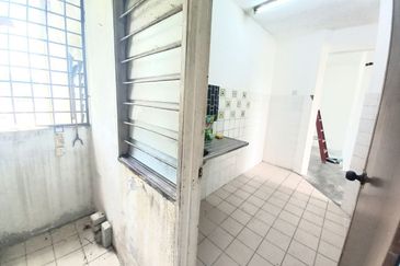 PPR Intan Baiduri, Kepong Utara – For Sale RM160K Nett