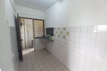 PPR Intan Baiduri, Kepong Utara – For Sale RM160K Nett