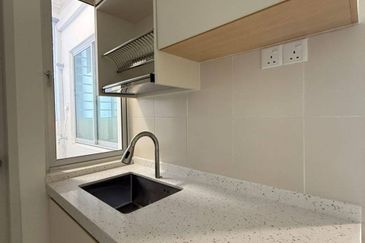 Savanna Executive Suites @ Southville City