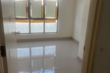 Huge Semi-D Ecohill 1 Semenyih – 3,200sqft • RM2,100/month‼️