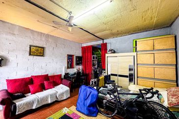 Double Storey Marudi 9 Jinjang KL – RM240K Only‼️