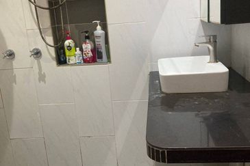 1-Storey Terrace Taman Sri Tanjung Semenyih • Furnished • RM1,500