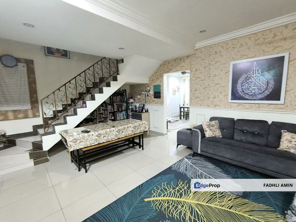 Tamu Hill Batang Kali Selangor Double Storey Terrace House For Sale Renovated Freehold, Selangor, Batang Kali