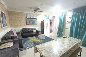 Taman Tamu Hillpark (Seksyen 4)