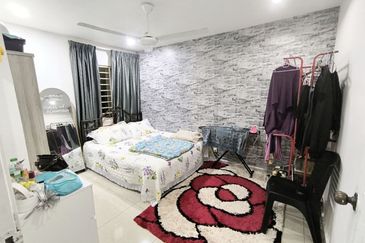 Taman Tamu Hillpark (Seksyen 4)