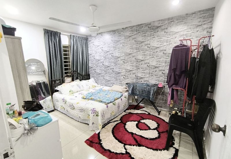 Taman Tamu Hillpark (Seksyen 4)