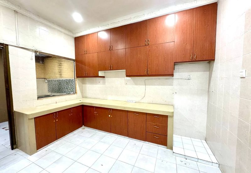 Taman Sunway Batu Caves Selangor Double Storey Terrace House For Sale Renovated Below Market