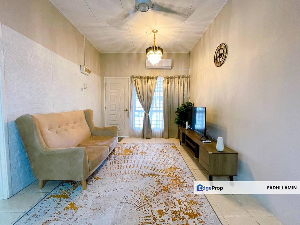 Taman Pinggiran Pelangi Rawang Single Storey Terrace House For Sale Renovated, Selangor, Rawang