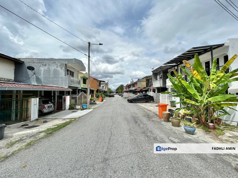 Taman Tasik Tambahan Ampang Double Storey Terrace House For Sale Renovated Near Main Road, Selangor, Ampang