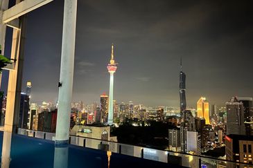 The Colony by Infinitum