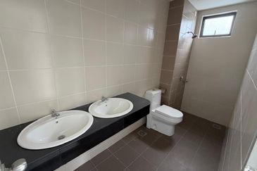 Residensi Legendview