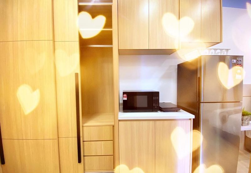 The Colony by Infinitum