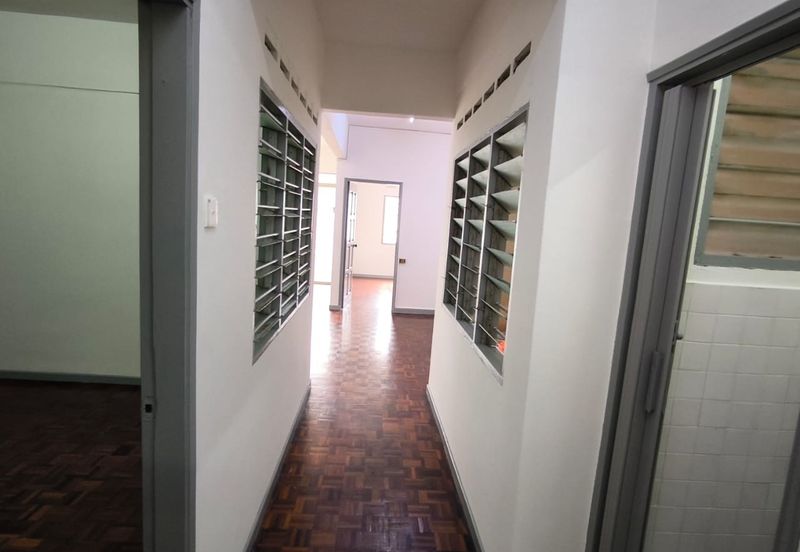 1st Floor Kampung Lapan Flat for Sale Family Store